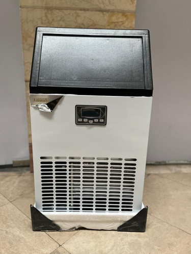 یخساز ۵۰ کیلویی لواک